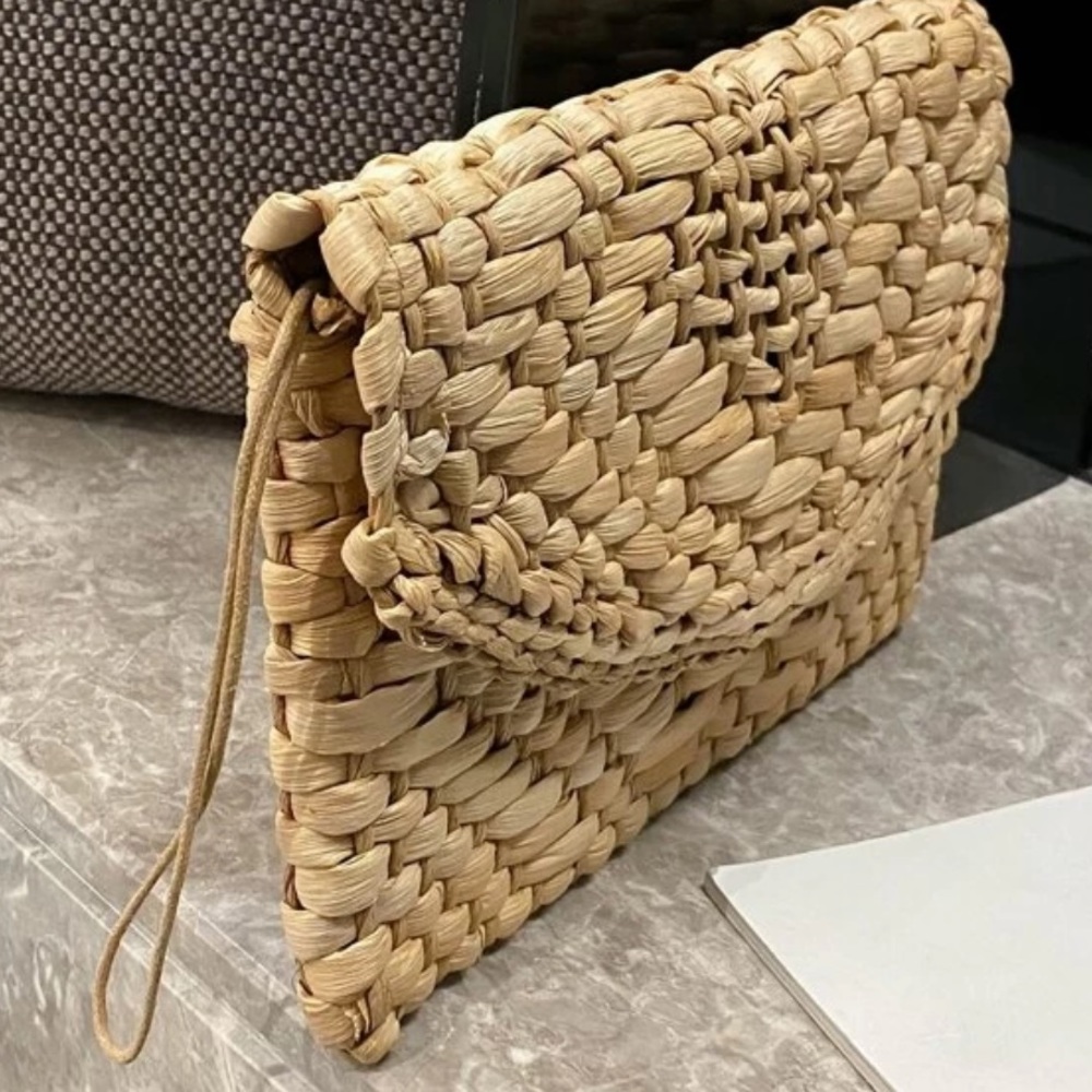 BOHO GYPSY STRAW WOVEN TAN BAG CLUTCH WRISTLET - Picture 3 of 8